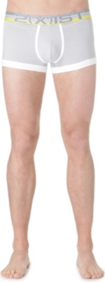 2(X)IST Sail sculted striped trunks