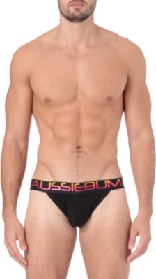 AUSSIEBUM Flash briefs