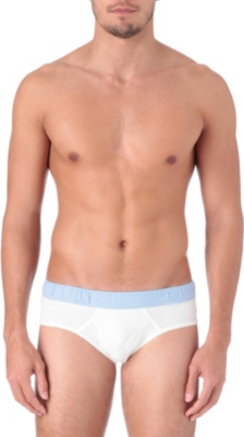 UNDER Chuck cotton briefs