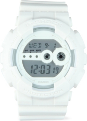 G-SHOCK GD-100WW-7ER all-white watch