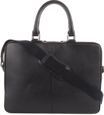 WANT LES ESSENTIELS Trudeau 17