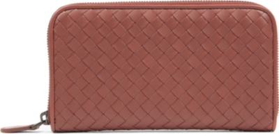 BOTTEGA VENETA Intrecciato leather wallet