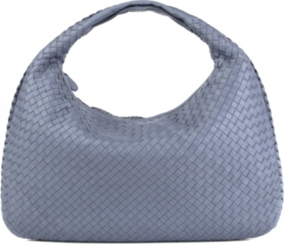 BOTTEGA VENETA Veneta medium intrecciato hobo