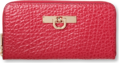 DKNY French Grain zip&ndash;around wallet (Pink