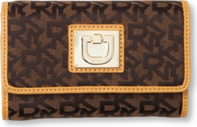 DKNY Town & Country Vintage twill wallet