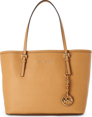 MICHAEL KORS Jet Set small travel tote (Tan