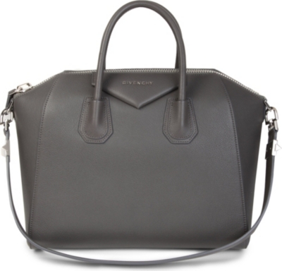 GIVENCHY Antigona medium grainy leather tote