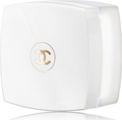 CHANEL N°19 Body Cream