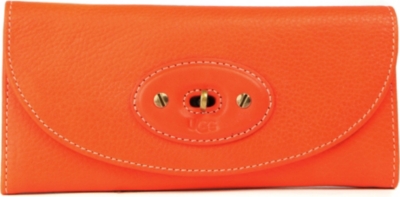 UGG Brooklyn tri-fold wallet