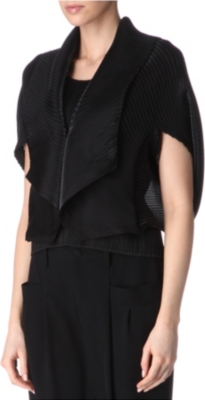 ISSEY MIYAKE Cropped pleated shrug