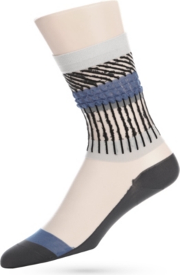 ISSEY MIYAKE Sheer colour socks