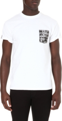 HYPE MEANS NOTHING Celebrity montage pocket t-shirt