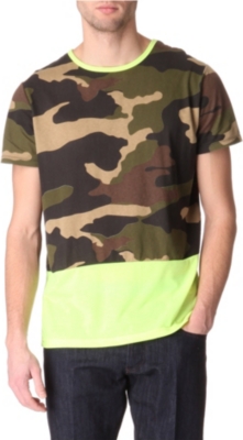 BLOOD BROTHER Fluoro panel camo t-shirt