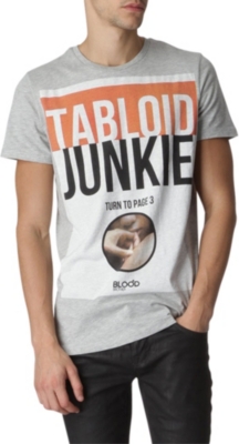 BLOOD BROTHER Tabloid junkie t-shirt