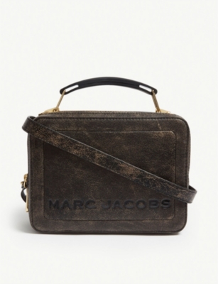 marc jacobs box bag black and white