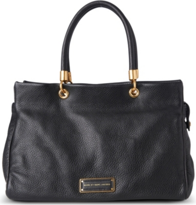 MARC BY MARC JACOBS Too Hot to Handle tote
