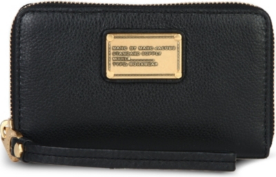 MARC BY MARC JACOBS Classic Q Wingman wallet