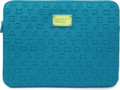 MARC BY MARC JACOBS Dreamy logo 13
