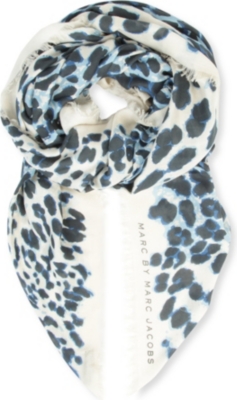 MARC BY MARC JACOBS Jaguar print scarf
