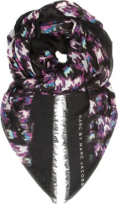 MARC BY MARC JACOBS Shooting houndstooth scarf