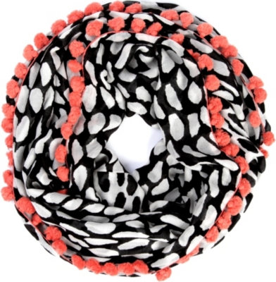 DIANE VON FURSTENBERG Printed circle scarf