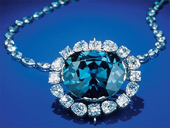 Vivienne pendant, 3 golds, black lacquer & diamonds - Jewelry - Categories