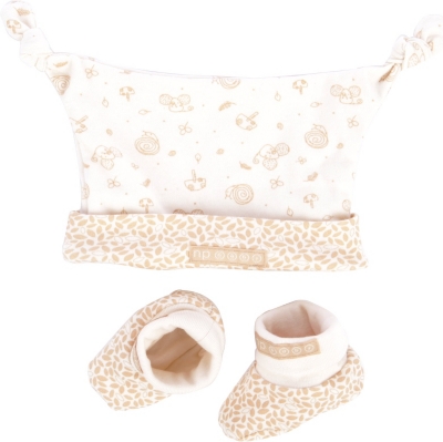 NATURES PUREST Little Leaves Hat Mitts and Bootees set