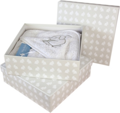WHITE RABBIT ENGLAND Towel and mitt set