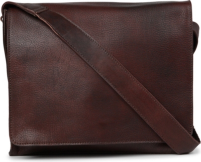 JOST Churchill medium messenger bag