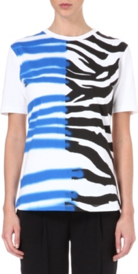 CECILE Zebra spray paint t-shirt