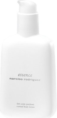 NARCISO RODRIGUEZ Essence body lotion