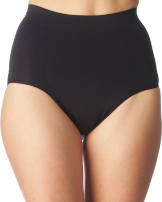 WACOAL Control Freak pear shaping briefs (Black