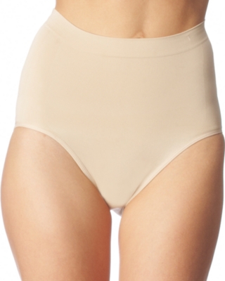 WACOAL Control Freak pear shaping briefs