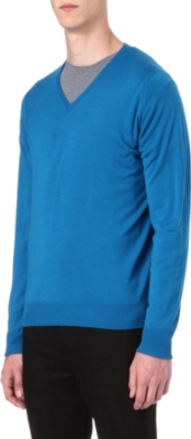 JOHN SMEDLEY Bobby v-neck jumper