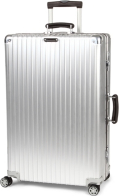 rimowa suitcase with screen