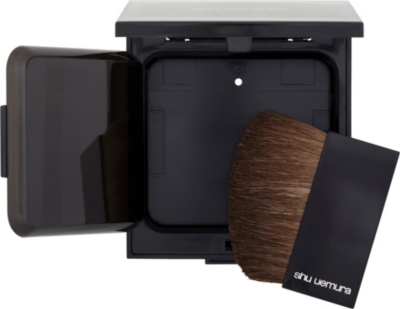SHU UEMURA Dual Fit pressed powder compact