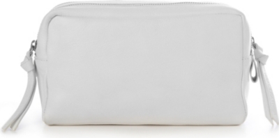 MAKE Leather wash bag medium
