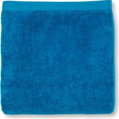 SELFRIDGES Cyan bath towel