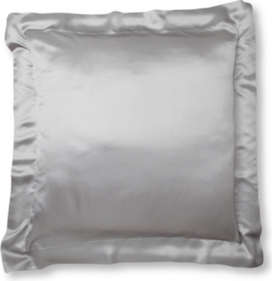 GINGERLILY Silk square pillowcase