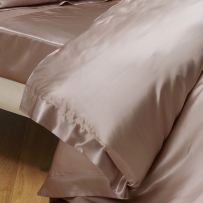 GINGERLILY Silk duvet