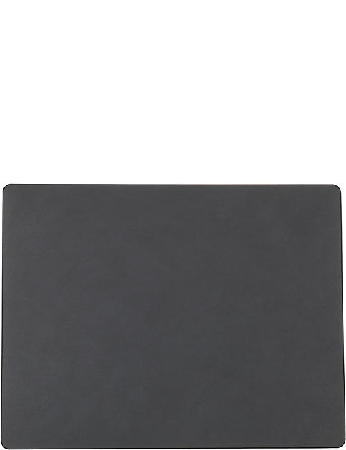 LIND DNA: Square nupo anthracite table mat