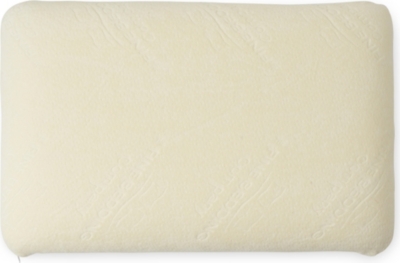 THE FINE BEDDING COMPANY Traditional memory foam pillow
