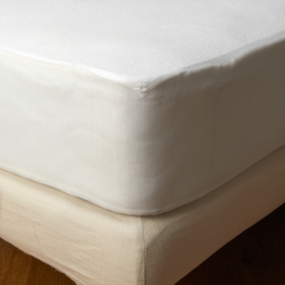 THE FINE BEDDING COMPANY Mattress protector