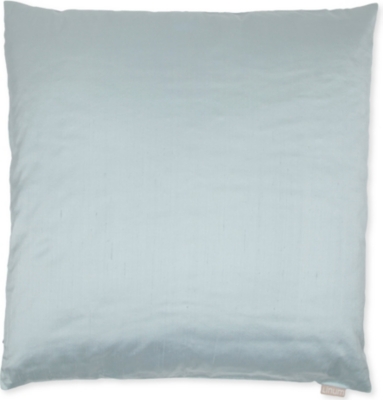 LINUM Silk cushion