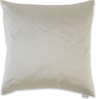 LINUM Silk cushion
