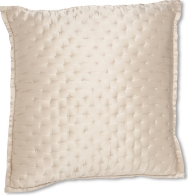 GINGERLILY Dimple cushion