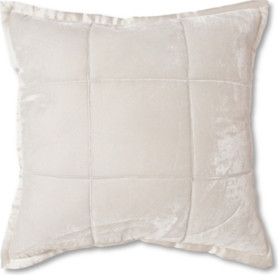 GINGERLILY Sienna ivory cushion