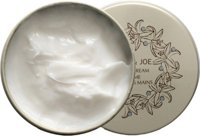 PAUL & JOE Hand cream