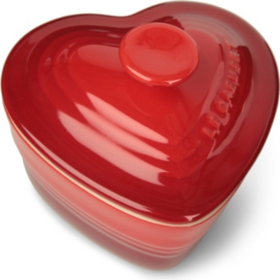 LE CREUSET Stoneware heart-shaped mini ramekin with lid