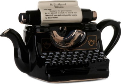 CARTERS Typewriter teapot